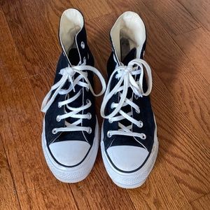 Platform Black Converse Size 8 Womens